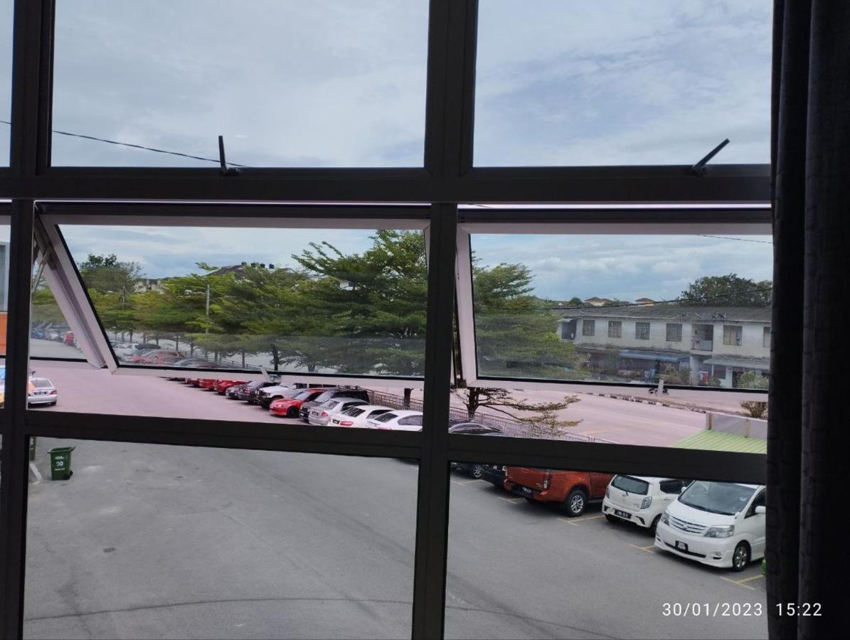Kb Hotel Kepala Batas  Exterior foto